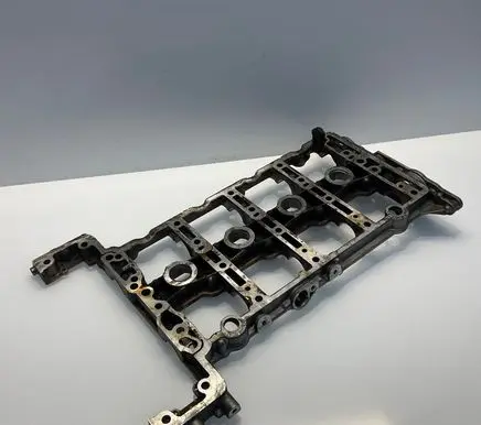 Mercedes-Benz C W204 Camshaft holder A2710501902 2710501902