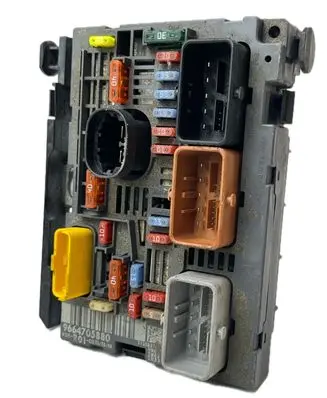 Citroen C4 I Picasso Fuse box set 9664705880 R01