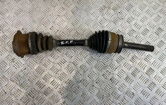 Nissan Navara D22 Front driveshaft