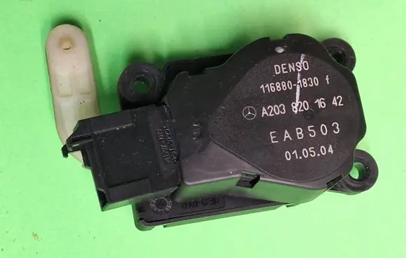 Mercedes-Benz ML W163 Air flap motor/actuator 1168801830 EAB503 A2038201642