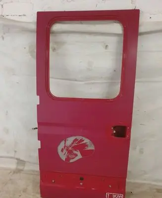 Iveco Daily 4th gen Rear door
