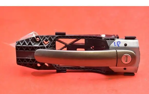 Skoda Yeti (5L) Front door exterior handle 5N0837885H