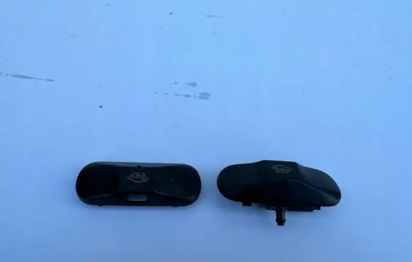 Seat Leon (5F) Windshield washer spray nozzle 