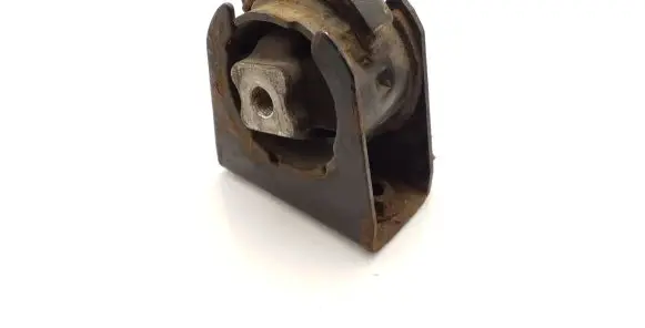 Toyota Corolla Verso AR10 Engine mount bracket 123610R010