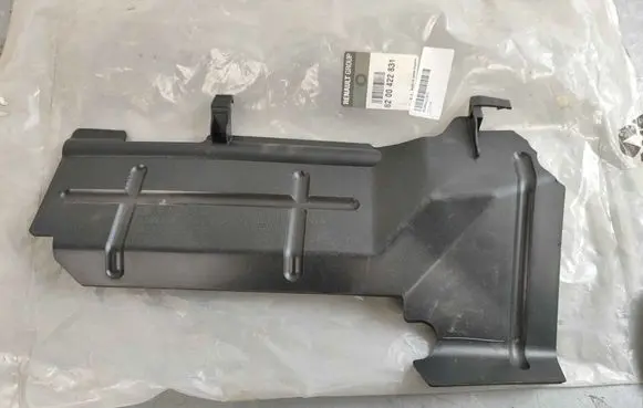Renault Trafic II (X83) Intercooler air guide/duct channel 8200422831