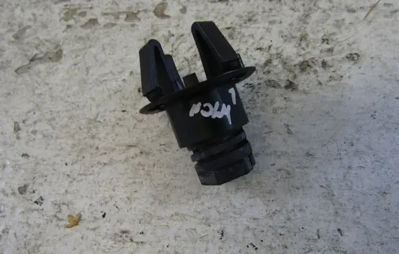 Mercedes-Benz A W176 Front bumper shock/impact absorber A0009941100