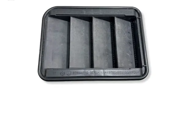 BMW i3 Quarter panel pressure vent 9201647 64229201647