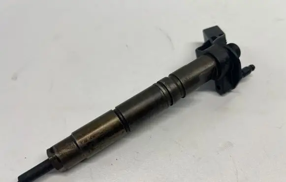 Fuel injector