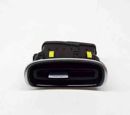 Toyota Prius (XW50) Dashboard air vent grill cover trim 5565047190 GN71159370