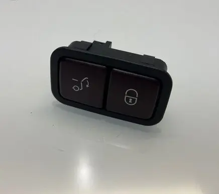 Mercedes-Benz ML AMG W164 Tailgate/boot open switch button 2118219451 32132102 A2118219451