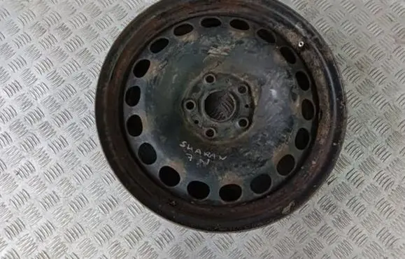 Volkswagen Sharan R16 steel rim 7N0601027E