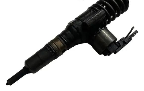 Audi A4 S4 B7 8E 8H Fuel injector 03G130073G