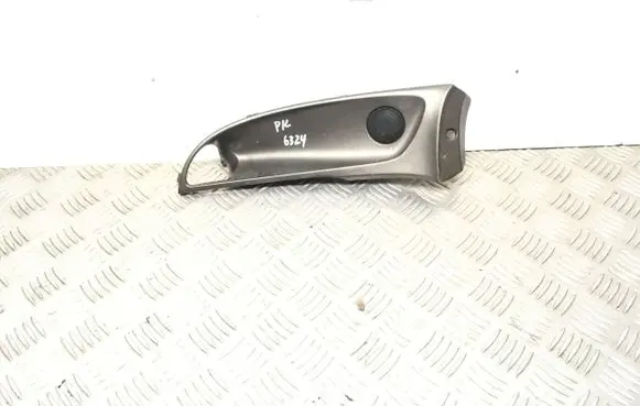 Lancia Ypsilon Front door window switch trim A739