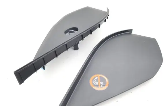 KIA Niro Dashboard side end trim 689204381R 689215983R