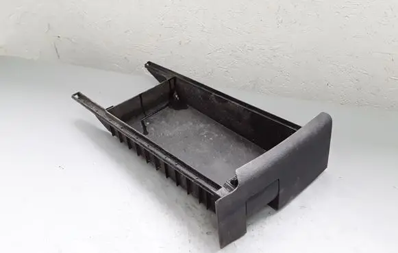 Volkswagen Touareg I Dashboard storage box/compartment 7L0882602