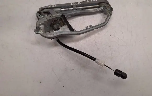 BMW X5 E53 Rear door exterior handle/bracket 48364 51228243636