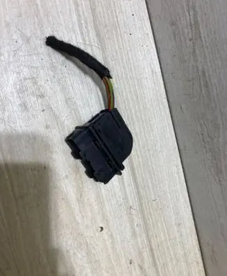 Audi Q3 F3 Rear door wiring loom 8K0972701