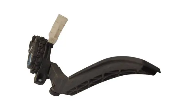 Volkswagen Touareg I Accelerator throttle pedal 7L6723507A