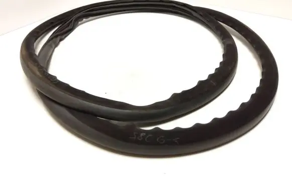 Volvo S80 Rubber seal rear door 