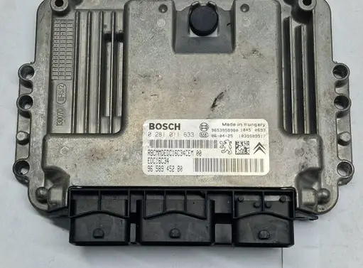 Peugeot 407 Engine control unit/module 9658945280 0281011633 EDC16C34
