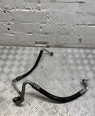 Opel Insignia A Air conditioning (A/C) pipe/hose 13220107