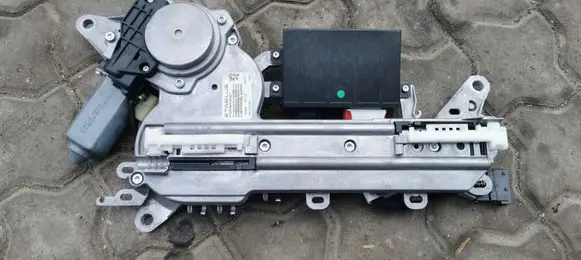Peugeot 508 Tailgate boot lock/latch motor 9677615380 253344