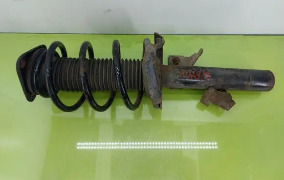 Ford Focus Front shock absorber with coil spring 4M5118K001BBD