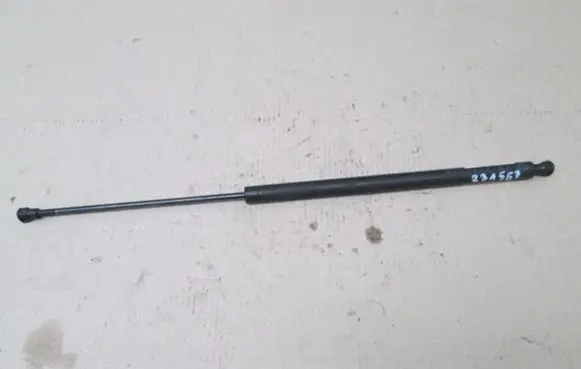 Citroen Saxo Shock absorber/damper mounting bracket 