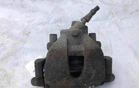 Ford Focus C-MAX Front brake caliper