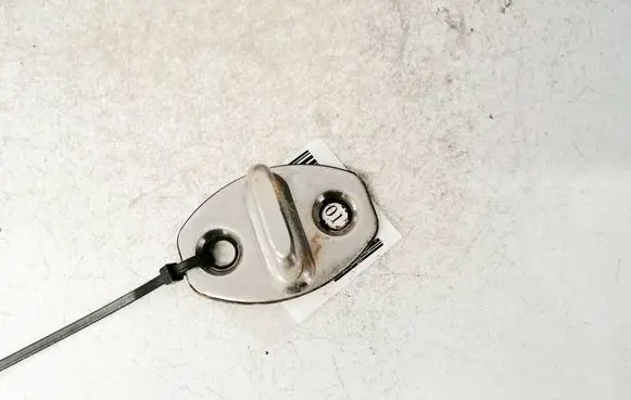 Audi Q3 8U Rear door lock loop/hook striker 8t0837033