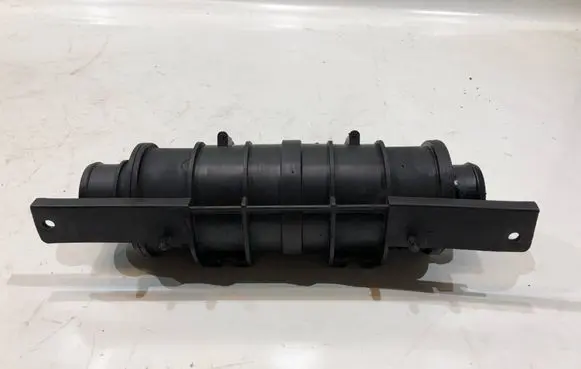 Jeep Grand Cherokee Air intake duct part 52014497AB