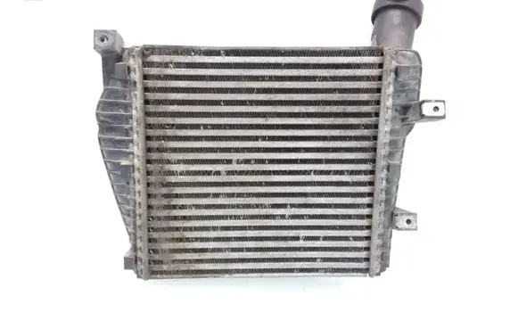 Volkswagen Touareg I Intercooler radiator 7L0145803A