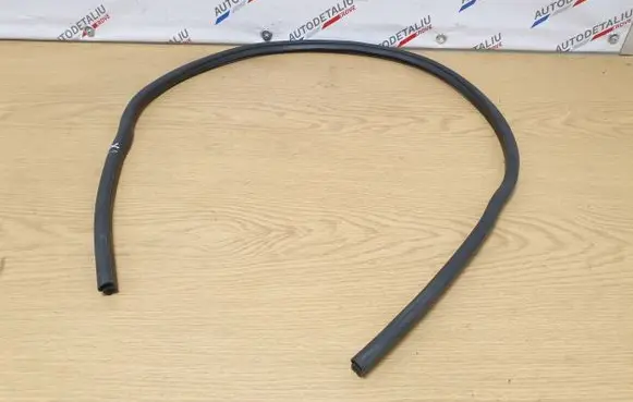 BMW X1 E84 Engine compartment rubber 2990363