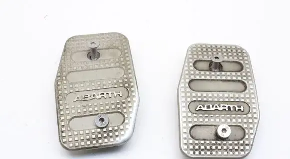 Fiat 500 Foot rest pad/dead pedal 