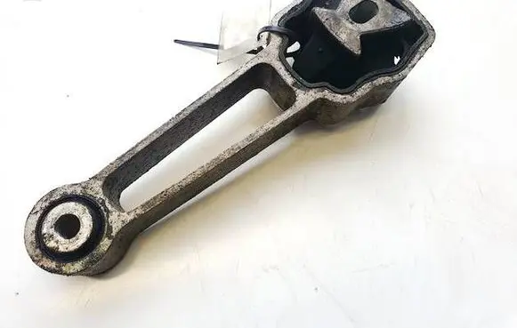 Ford Mondeo MK IV Engine mount bracket 30680474