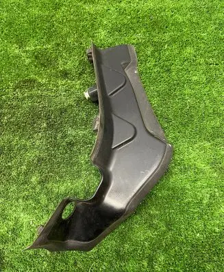 BMW X5 G05 Rear/tail light trim molding 7451763
