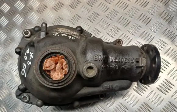 BMW X3 E83 Front differential 7545611 7540626 7540634
