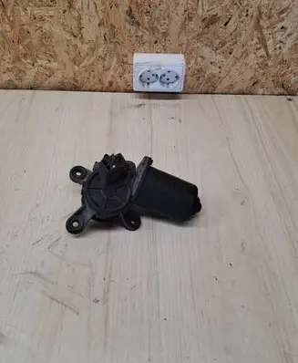 Hyundai Coupe Wiper motor