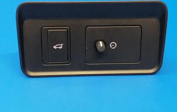 Land Rover Evoque II Tailgate opening switch FK7211654BC 2H9WD1808311 271859152756