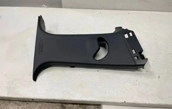 Ford Fiesta (B) pillar trim (top) H1BBB24582