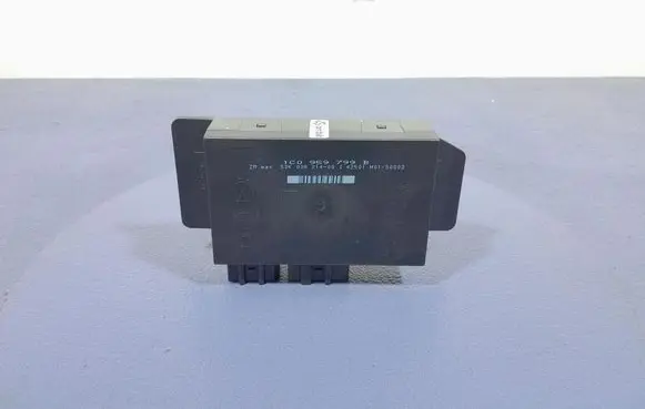 Volkswagen PASSAT B5.5 Comfort/convenience module 1C0959799B