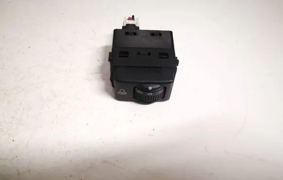 Nissan X-Trail T31 Headlight level height control switch