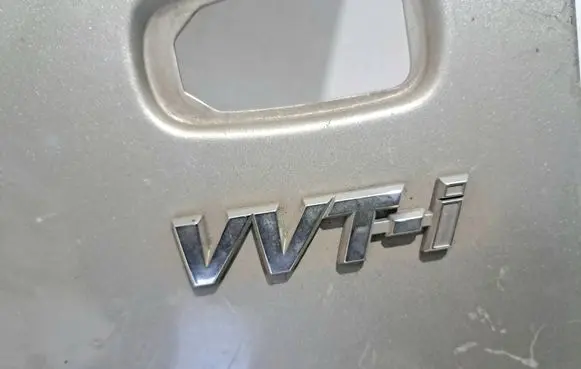 Toyota Corolla Verso E121 Rear door emblem/model letters