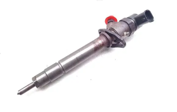 Fuel injector