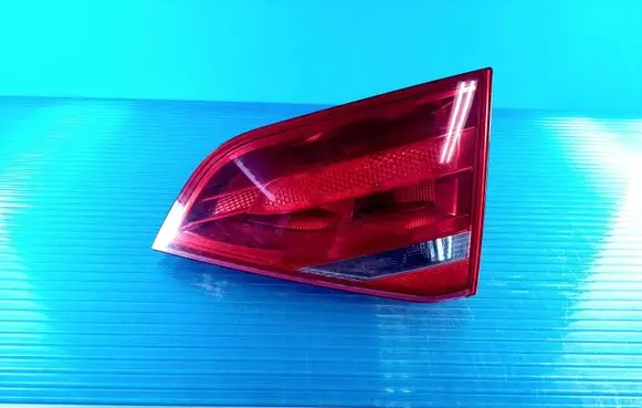 Audi A4 S4 B8 8K Tailgate rear/tail lights 166974