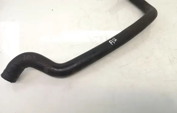 Mercedes-Benz E W211 Engine coolant pipe/hose A2118302515
