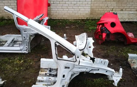 KIA Rio Front quarter panel 