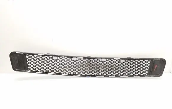 Mercedes-Benz C W204 Front bumper lower grill A2048852123