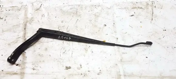 Chevrolet Captiva Front wiper blade arm