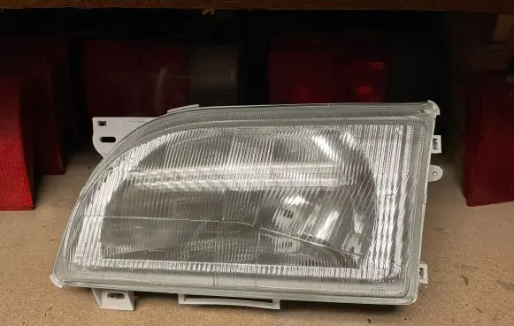 Ford Transit Headlight/headlamp 54530953